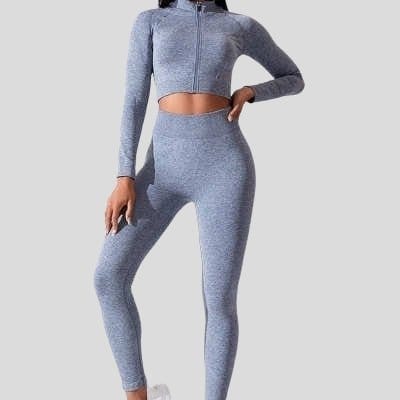 Traje de yoga femenino escultórico